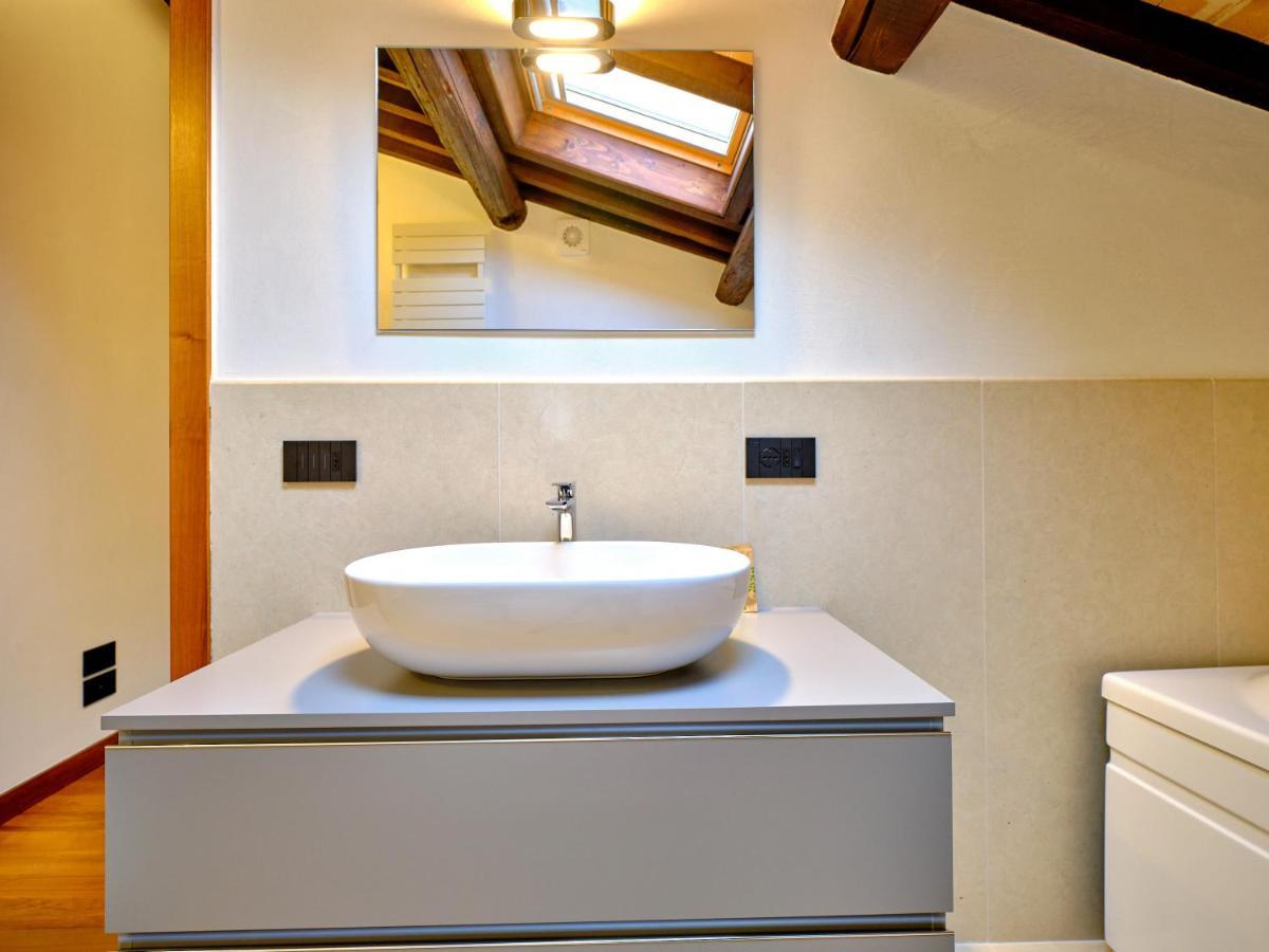 Apartmentsarena - Residenza Degli Scaligeri - Piazza Erbe ヴェローナ エクステリア 写真
