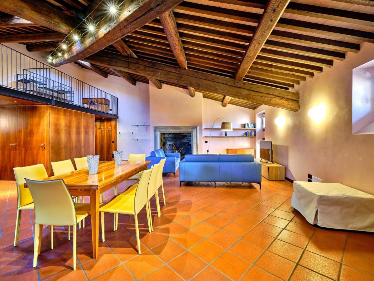 Apartmentsarena - Residenza Degli Scaligeri - Piazza Erbe ヴェローナ エクステリア 写真