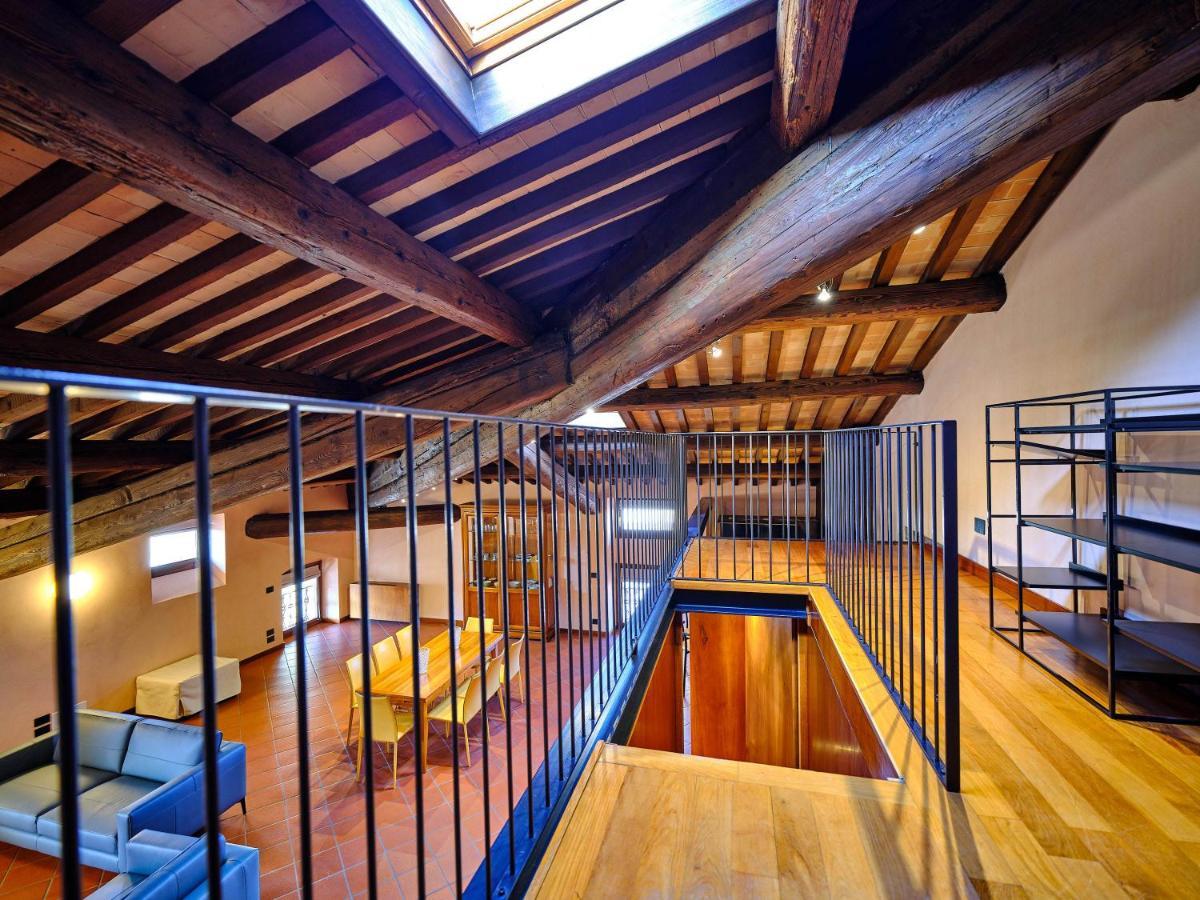Apartmentsarena - Residenza Degli Scaligeri - Piazza Erbe ヴェローナ エクステリア 写真